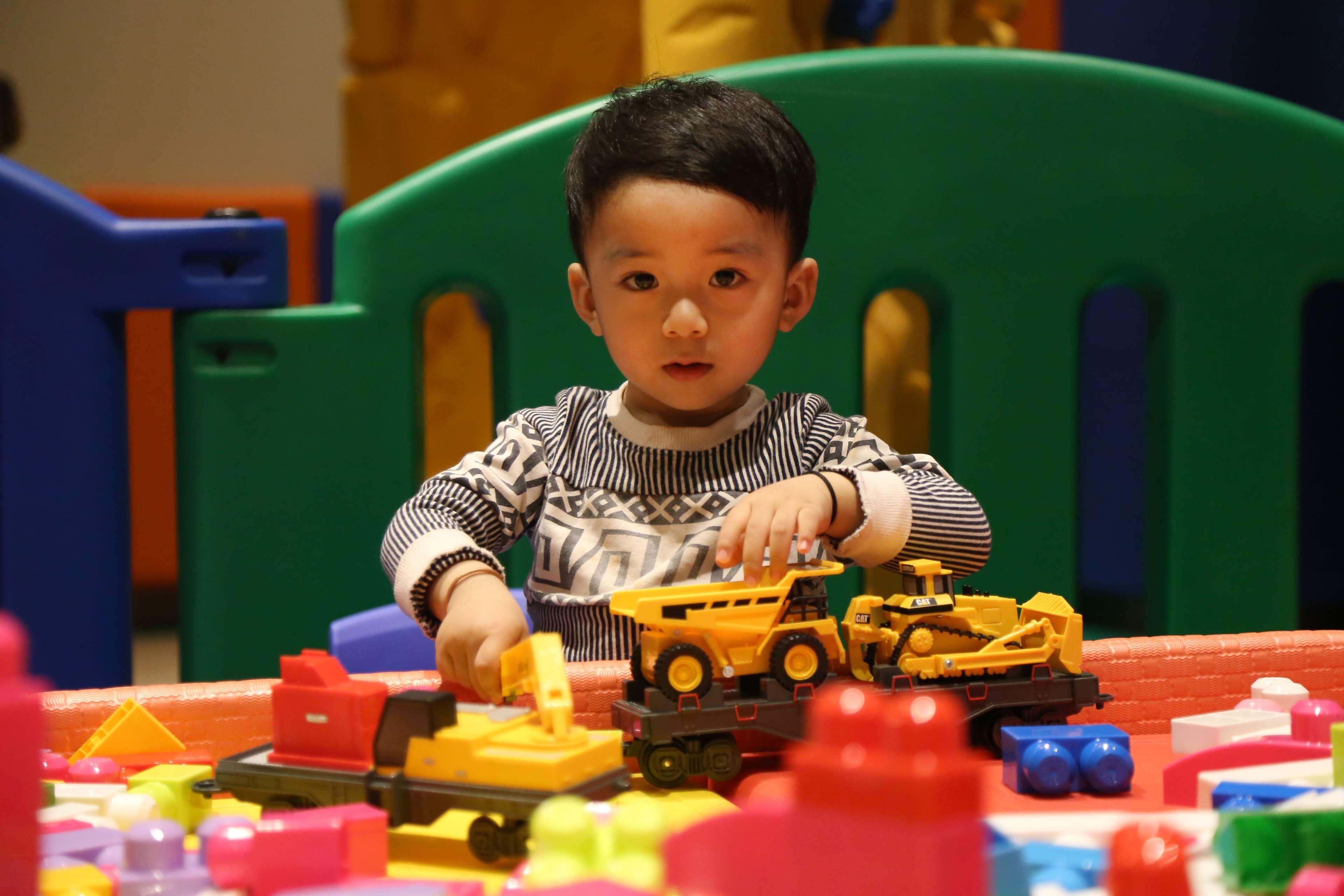 Hilton Yuxi Fuxian Lake Chengjiang  Екстер'єр фото