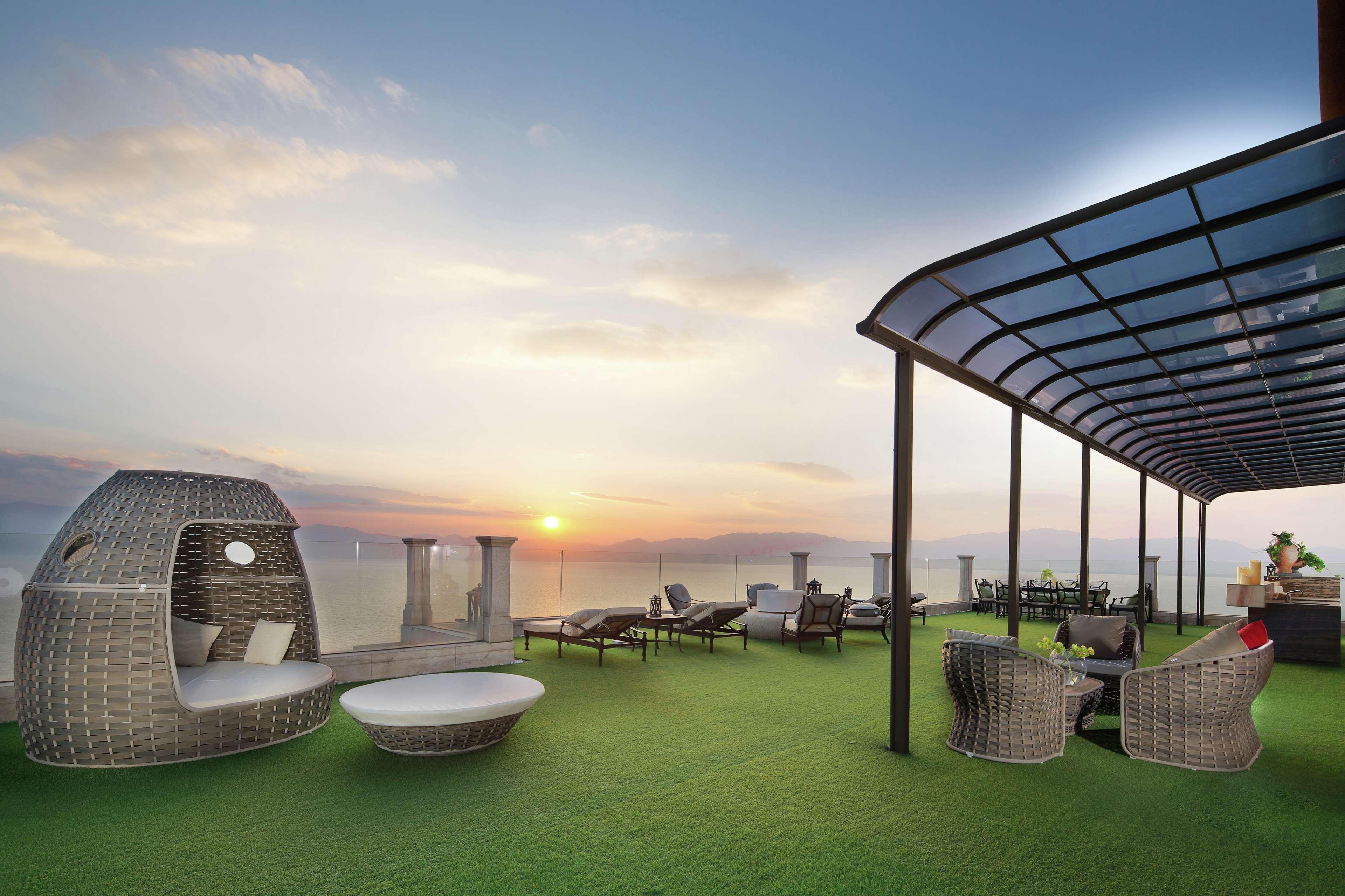 Hilton Yuxi Fuxian Lake Chengjiang  Екстер'єр фото