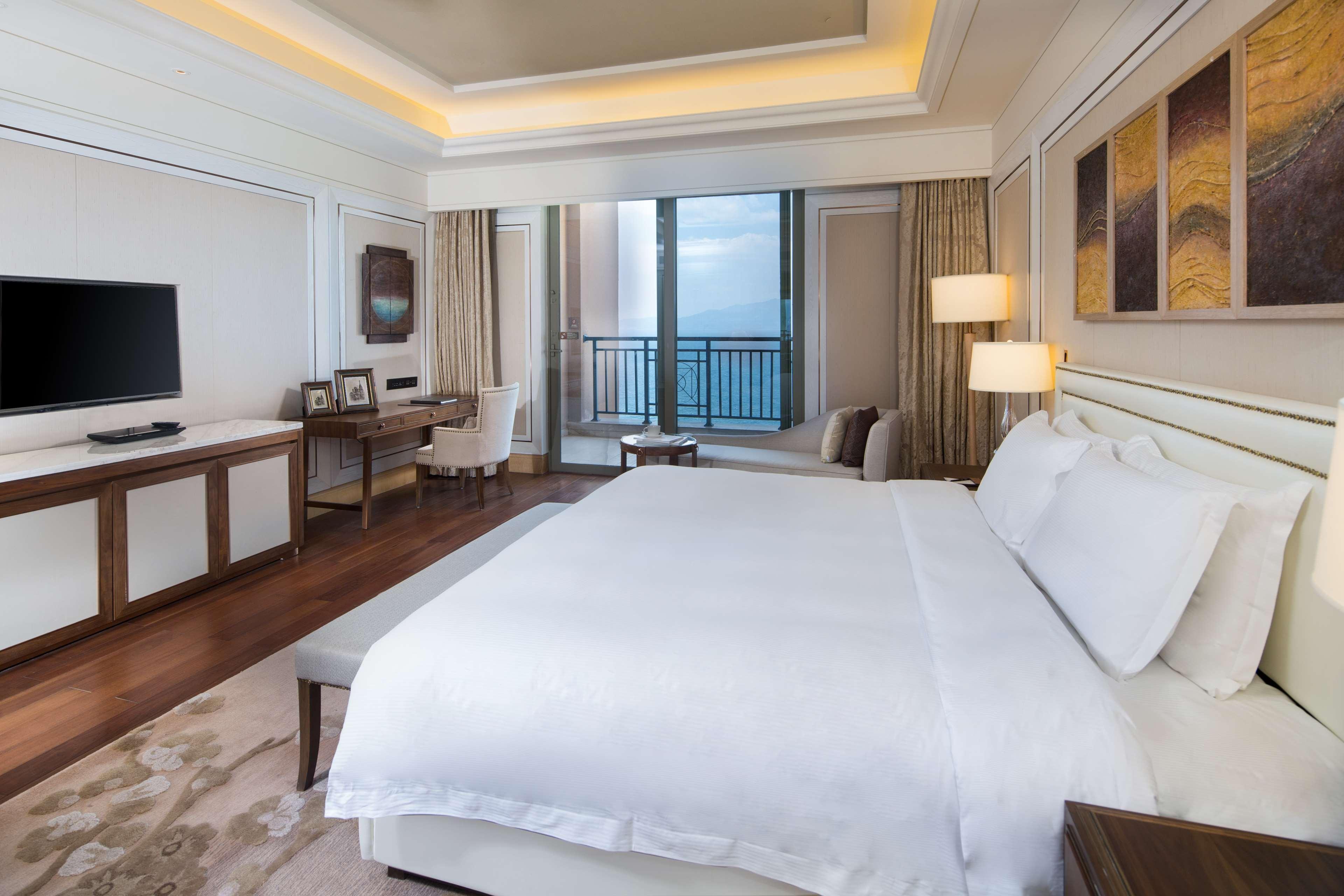 Hilton Yuxi Fuxian Lake Chengjiang  Екстер'єр фото