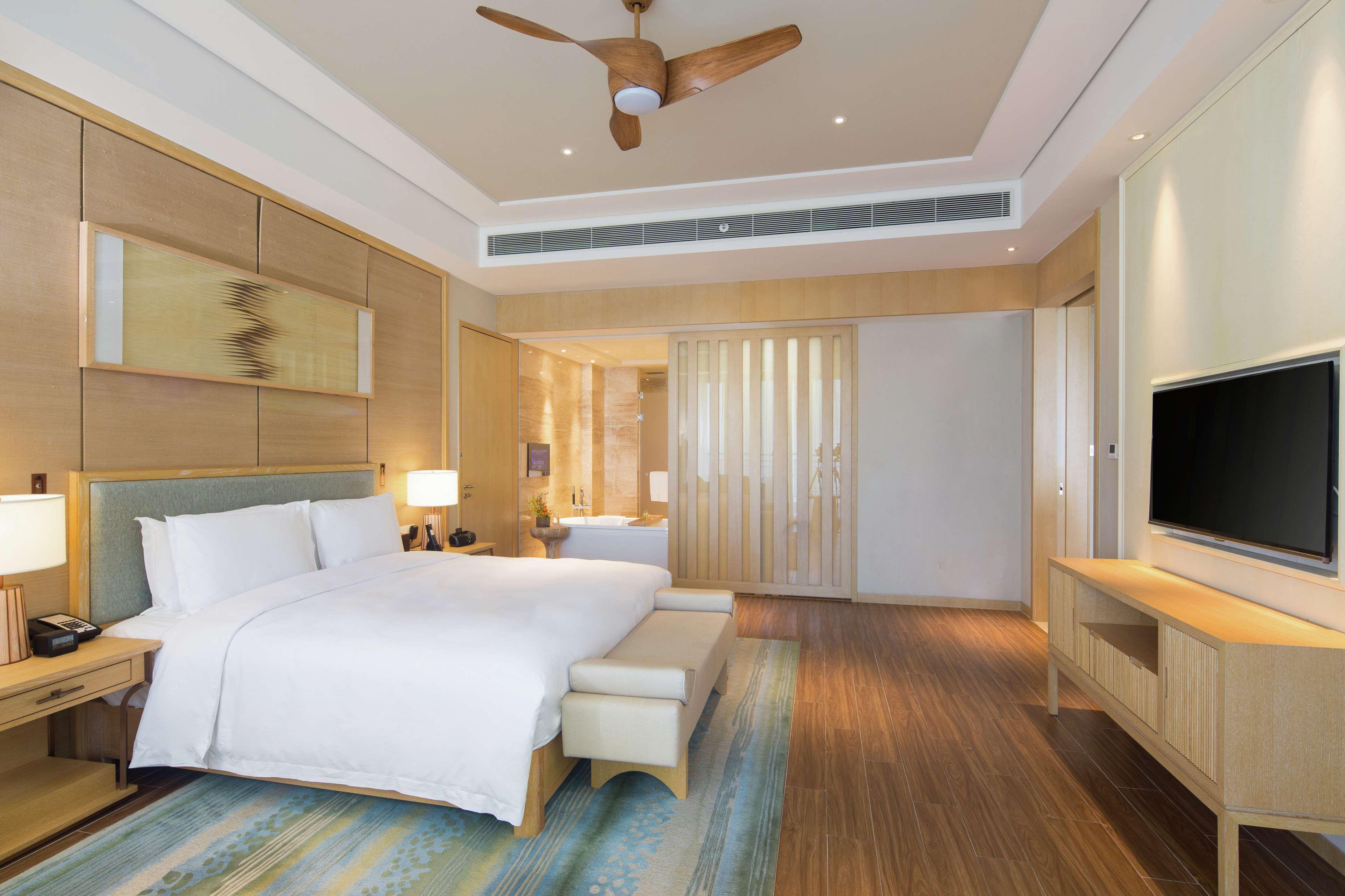 Hilton Yuxi Fuxian Lake Chengjiang  Екстер'єр фото
