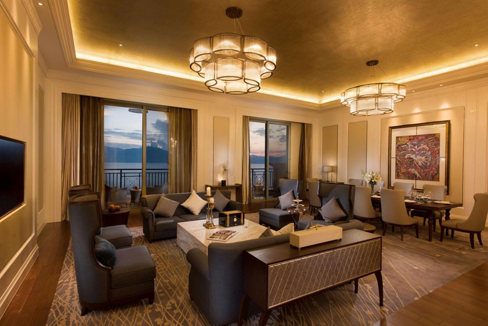 Hilton Yuxi Fuxian Lake Chengjiang  Екстер'єр фото