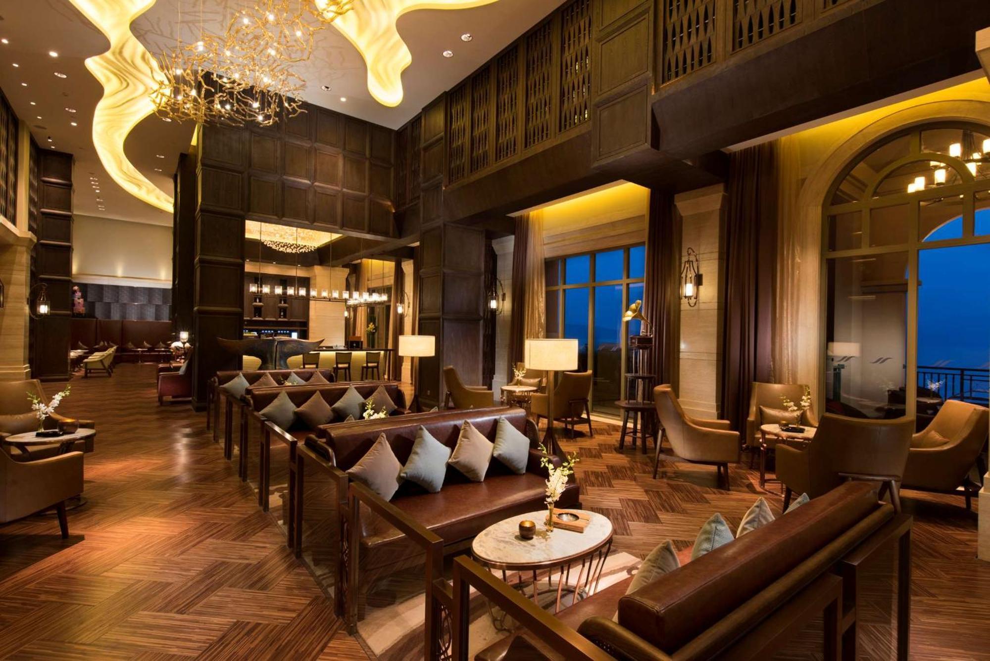 Hilton Yuxi Fuxian Lake Chengjiang  Екстер'єр фото