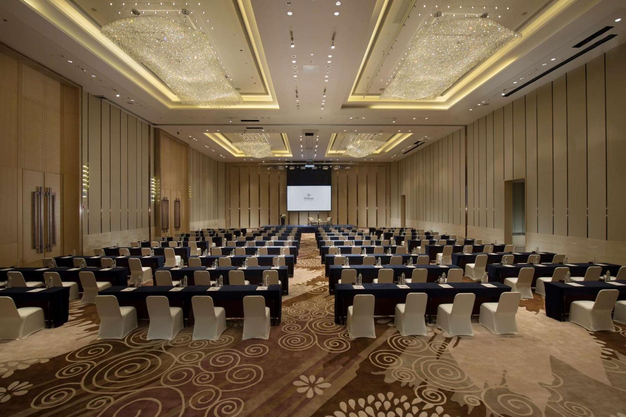 Hilton Yuxi Fuxian Lake Chengjiang  Екстер'єр фото