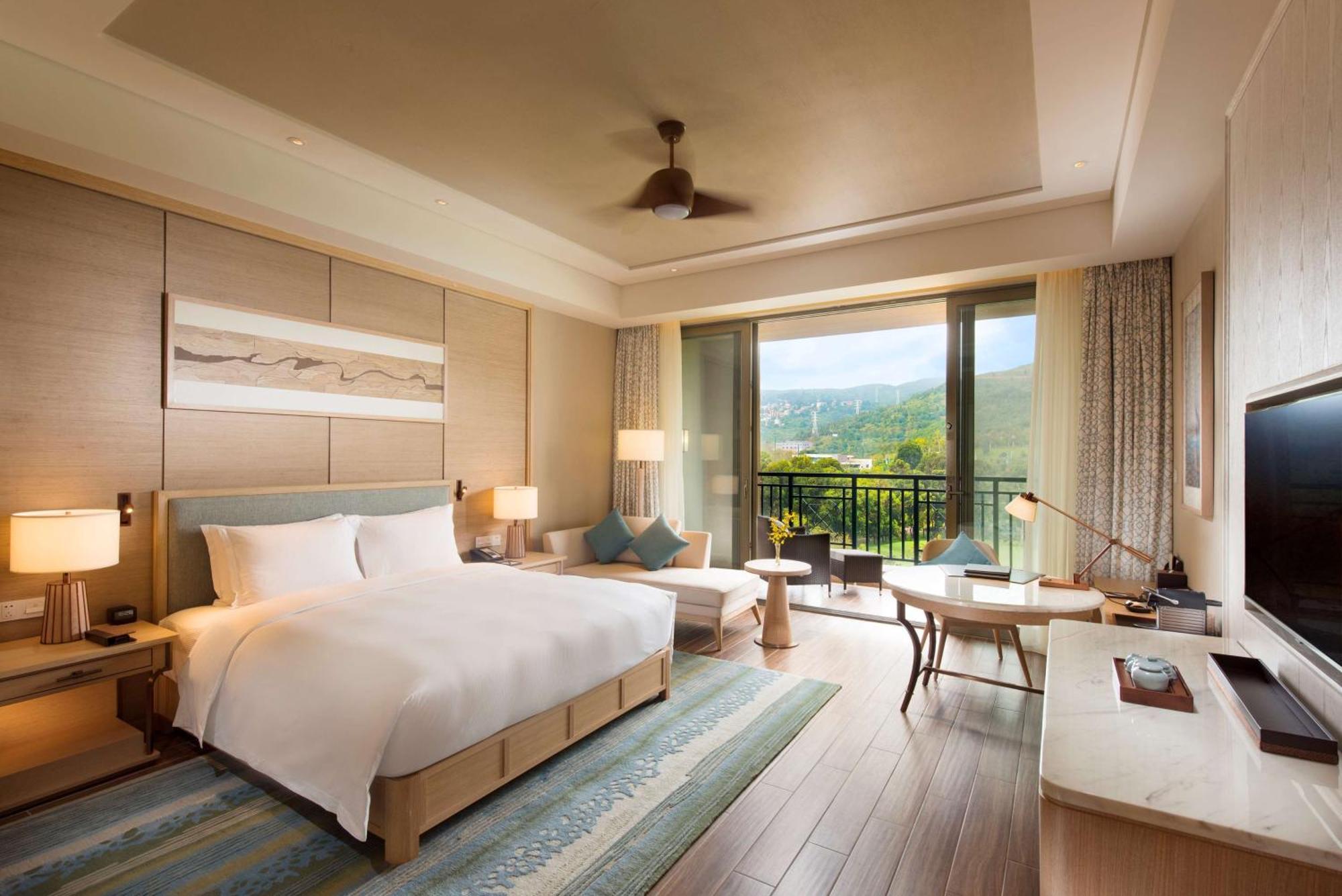 Hilton Yuxi Fuxian Lake Chengjiang  Екстер'єр фото