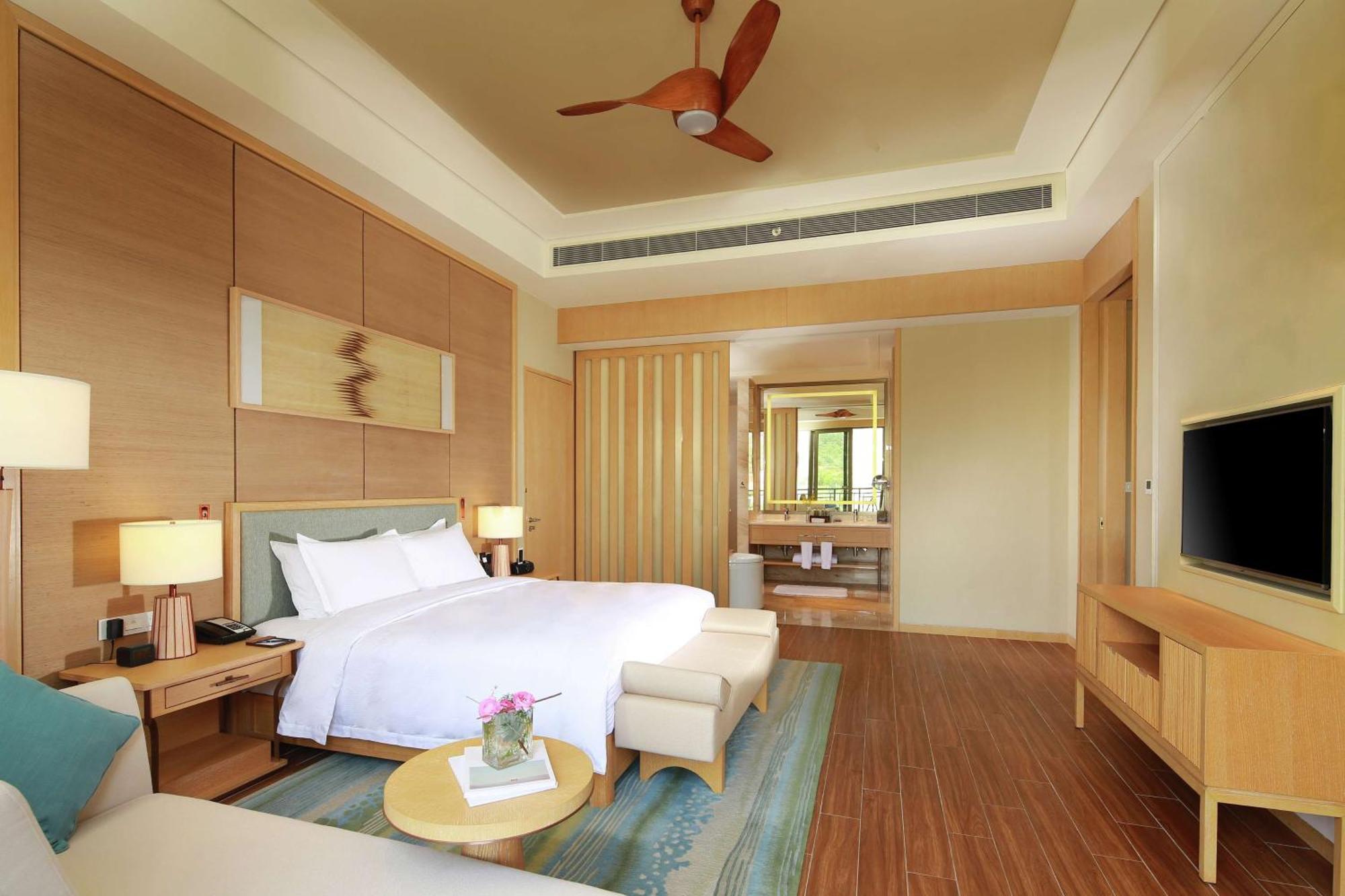 Hilton Yuxi Fuxian Lake Chengjiang  Екстер'єр фото