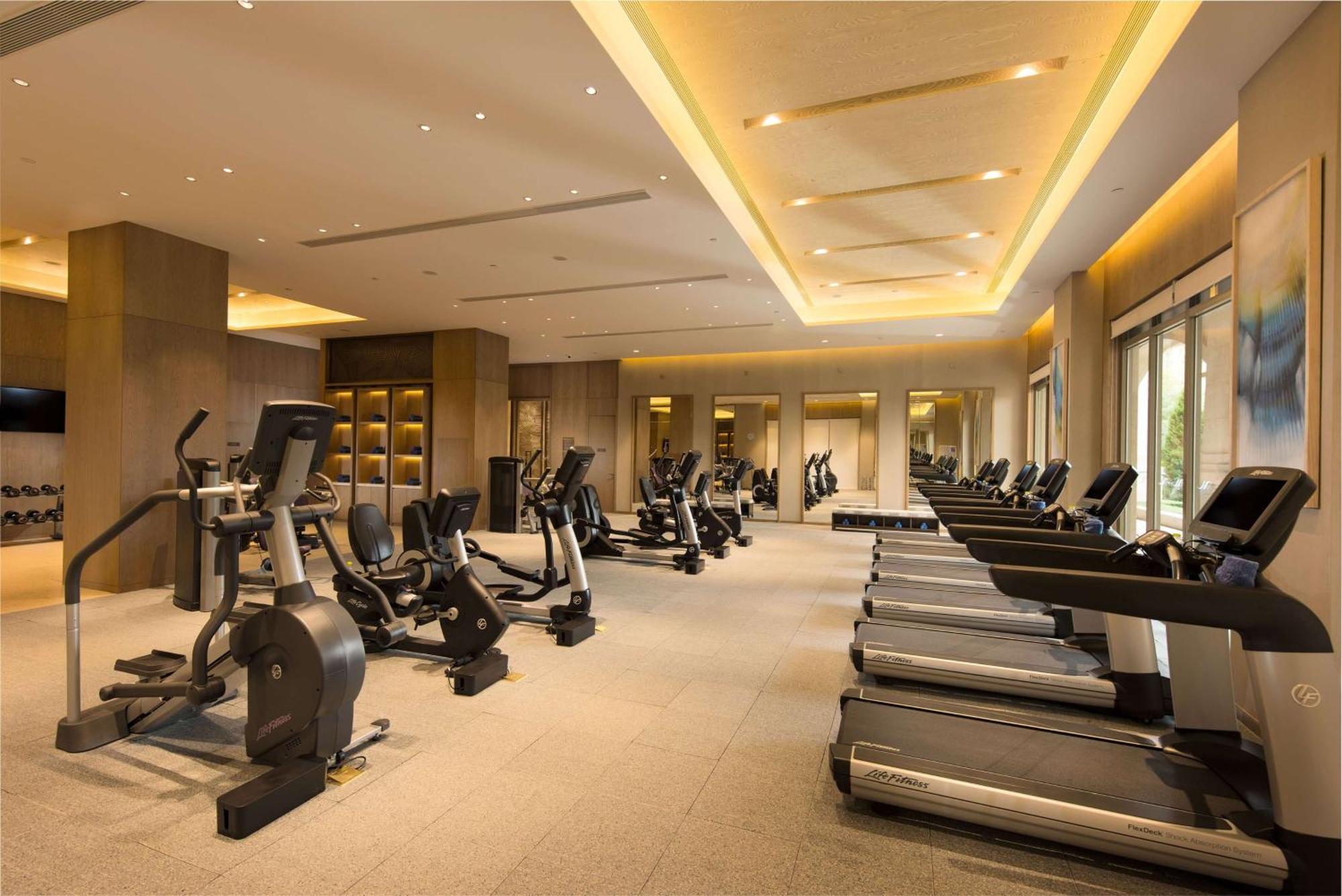 Hilton Yuxi Fuxian Lake Chengjiang  Екстер'єр фото