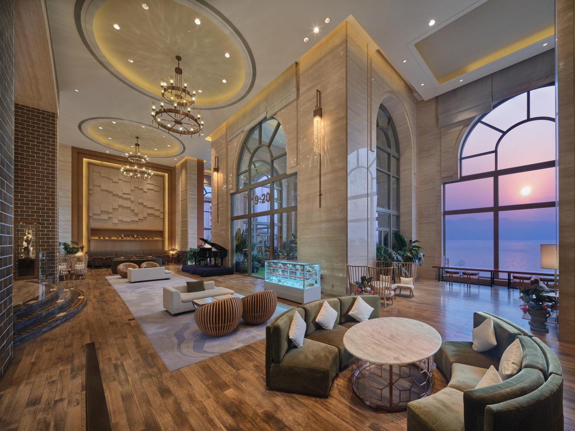 Hilton Yuxi Fuxian Lake Chengjiang  Екстер'єр фото