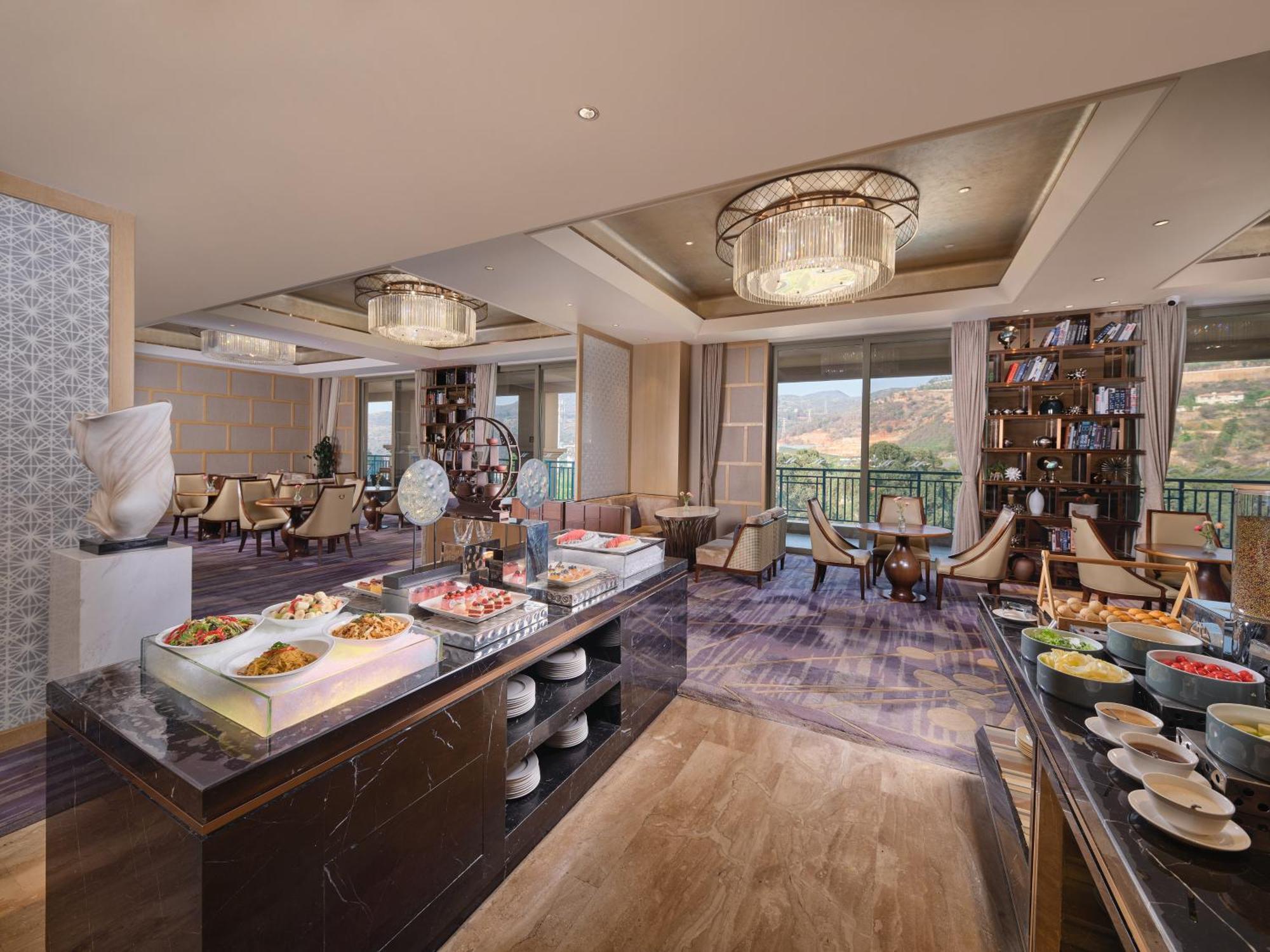 Hilton Yuxi Fuxian Lake Chengjiang  Екстер'єр фото